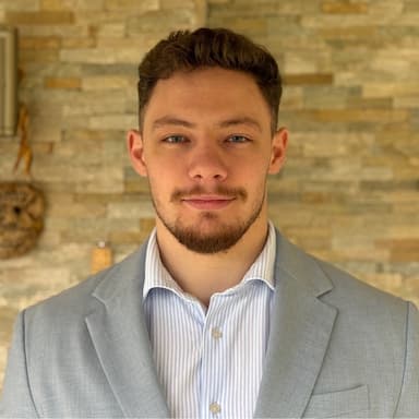 Денис Йорданов